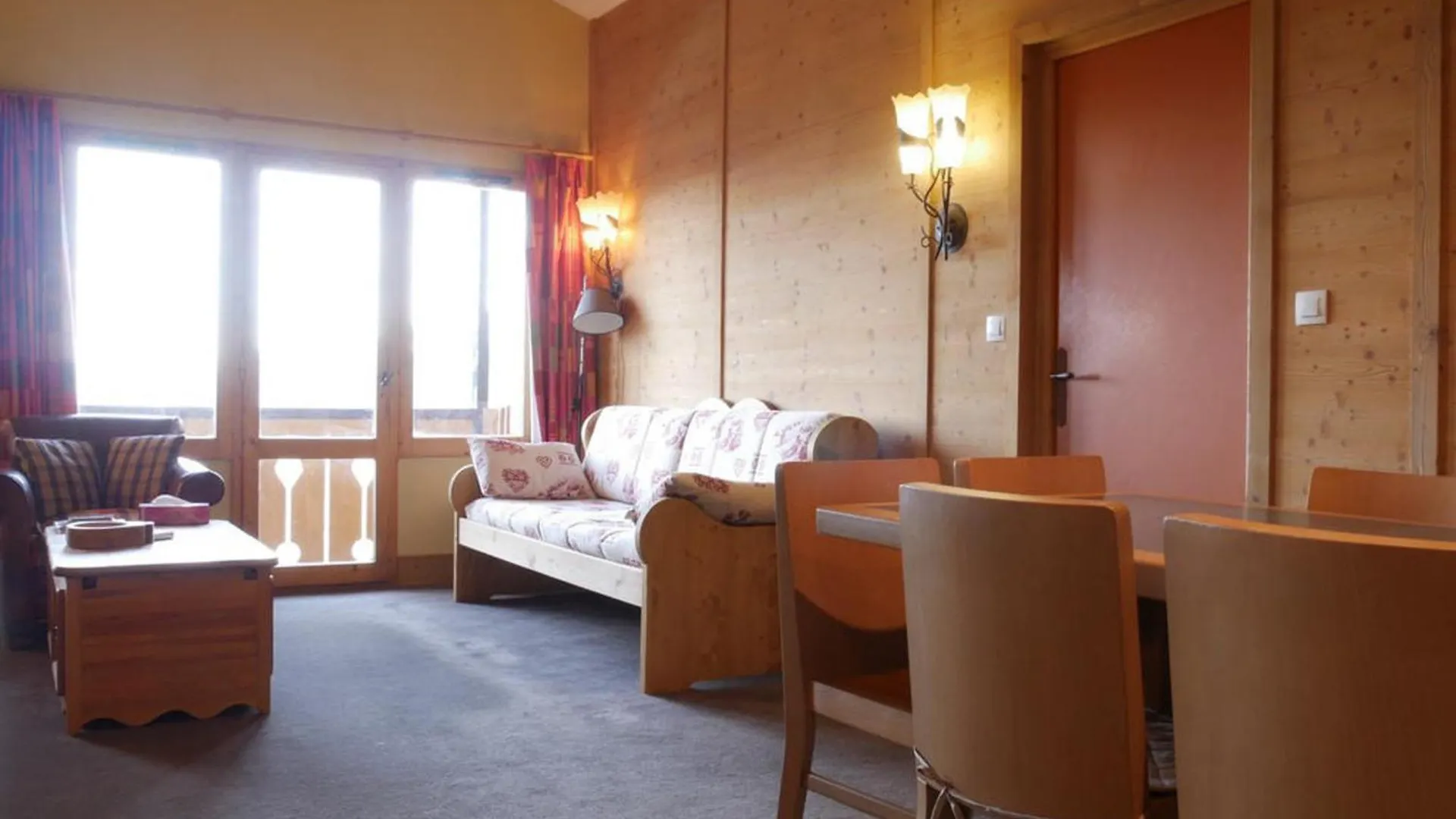 Appartement 4 Pieces Avec Balcon, La Plagne - Fr-1-329-90